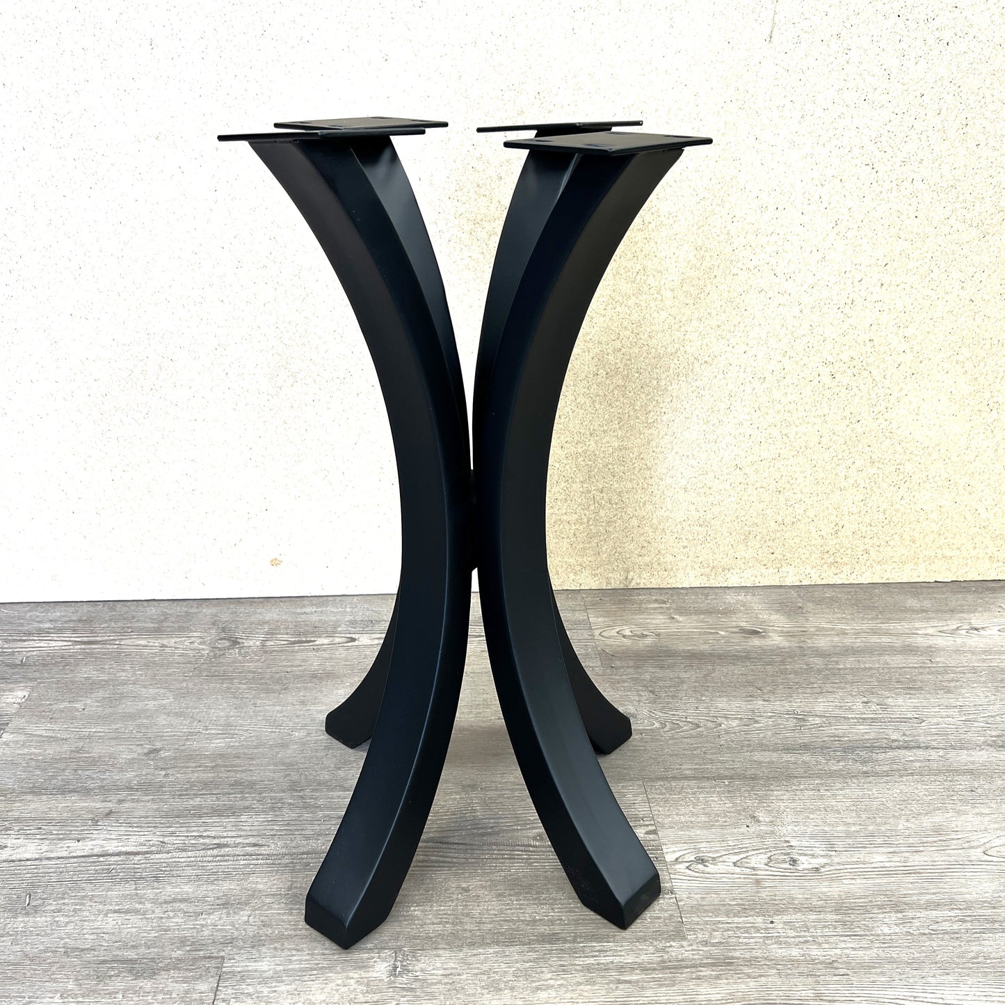 H23  x W12  Curvy Spider Shaped End Table Legs